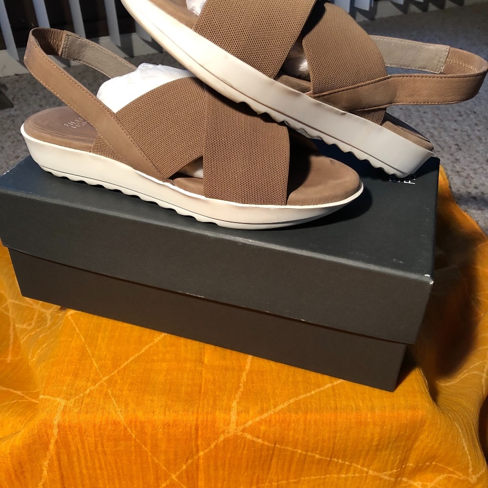 Shoes - Picture 10 of 12